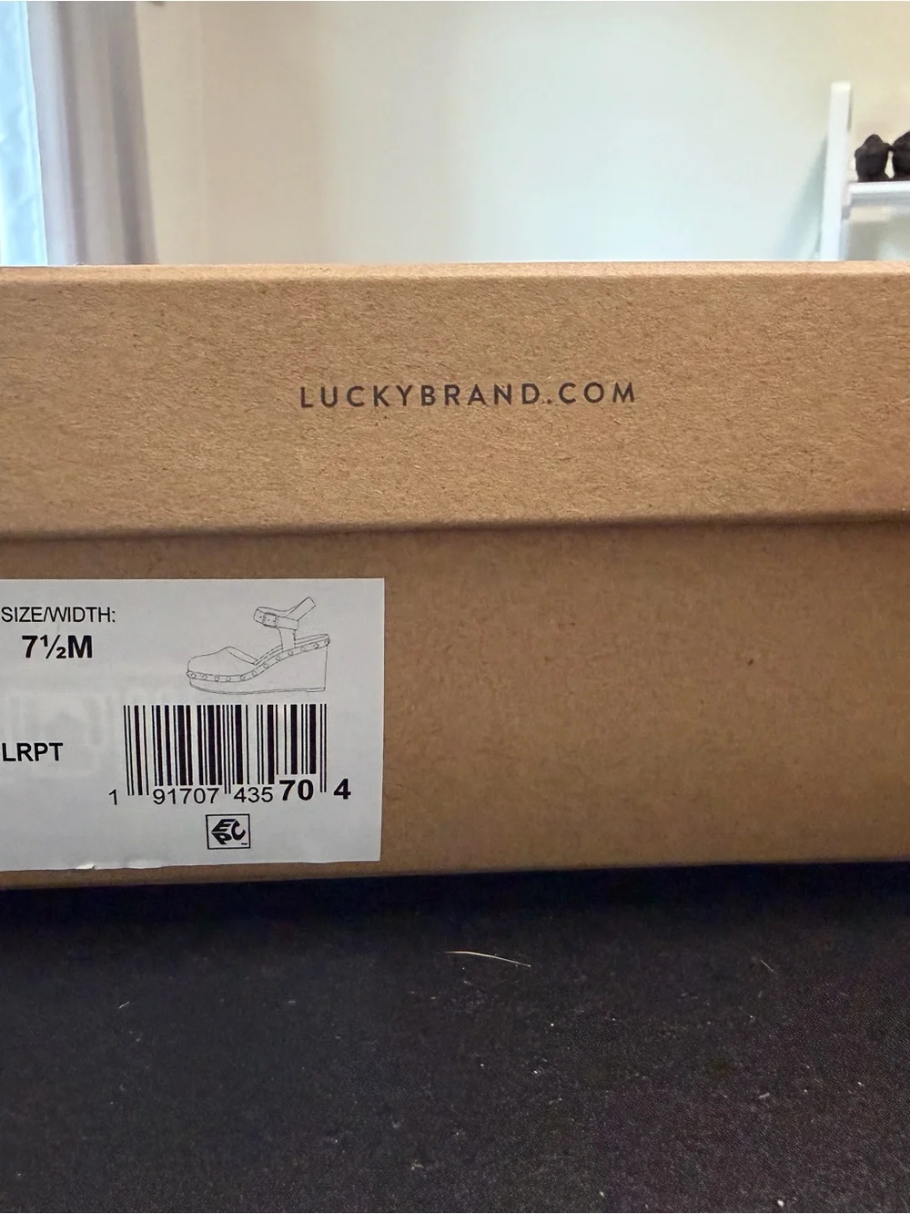 Lucky Brand Cream Floral Platform Wedge Sandals
